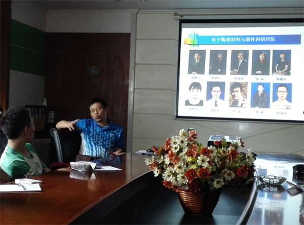 微固学院举行实验室开放系列活动推进学风建设