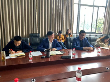 党委学生工作部召开辅导员工作研讨会