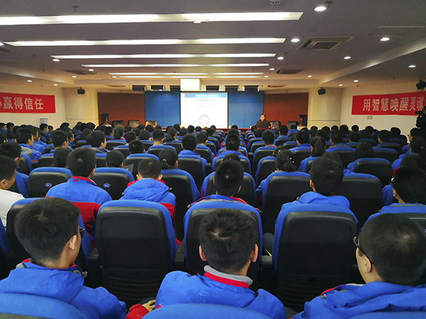 经管学院陕西招生工作组赴西安开展科普讲座