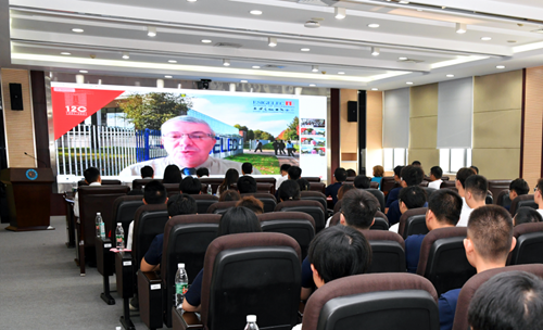 电子科大-法国鲁昂高等电子工程工程师学院理学硕士项目举行2023级新生开学典礼