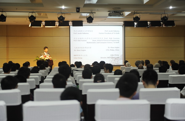 1.jpg 1404782761236514.jpg