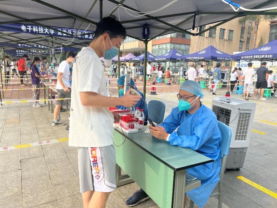 【抗击新冠肺炎】邓腾彬：涓埃之力，亦能为抗疫冲锋