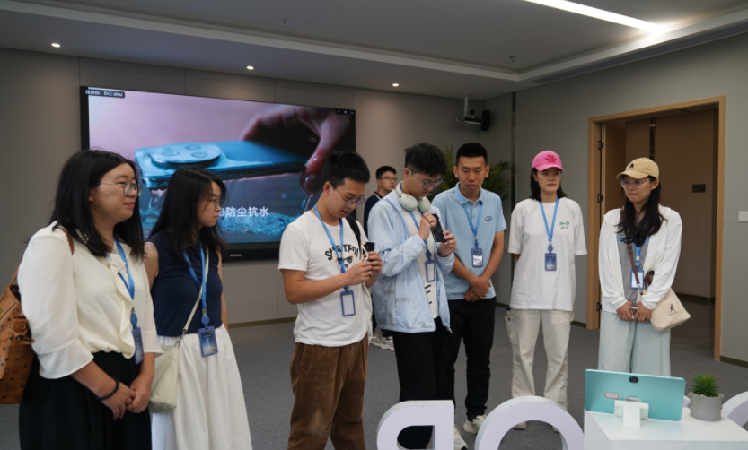 03.jpg 46c4172340d945be2f4de000bc291e25_f78df.j