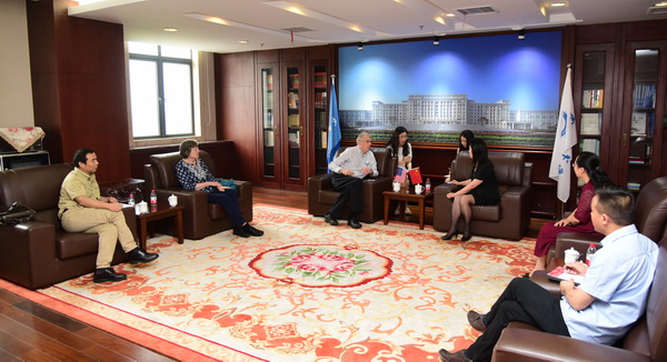 【成电讲坛】图灵奖得主分享计算机领域前沿研究方向