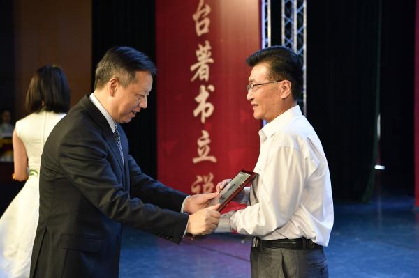 _ND55780.JPG 49bfd71e9110239d3da730fed7540fd6.jpg