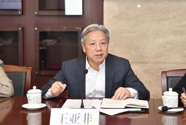 _ND58965.JPG 4a2cccae7d5efe2f1180febb739e5a01.jpg