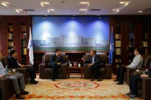 教育部学位与研究生教育司副司长徐维清来校调研