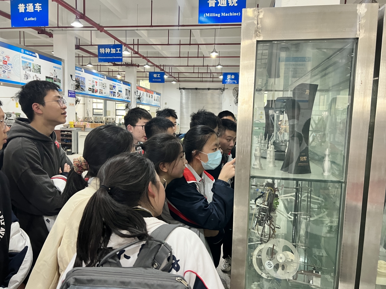 机电2.jpg 机电2.jpg