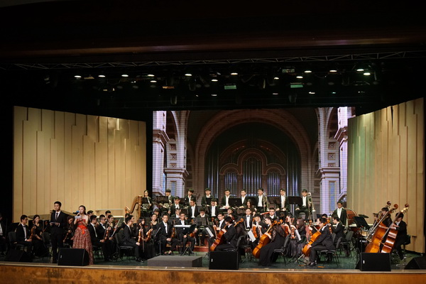 【创青春】校园文化艺术展演奉献精彩交响音乐会