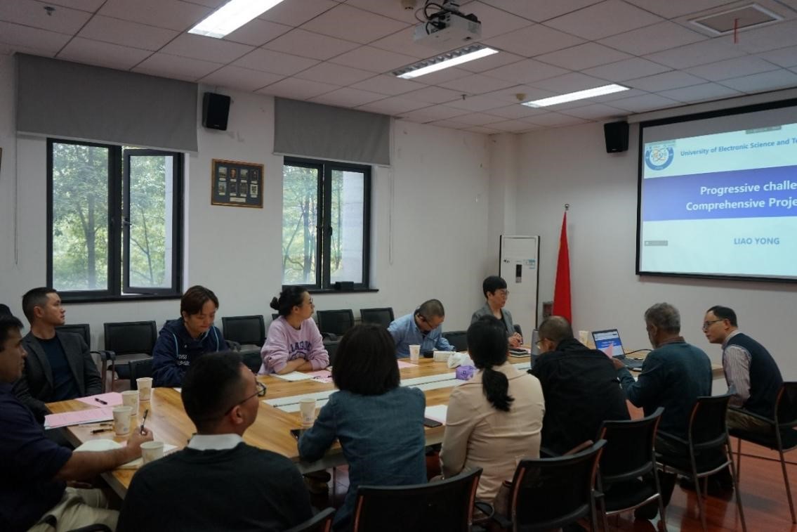 格拉斯哥学院举行中方专业课教学改革研讨会