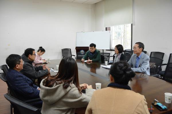 美国圣母大学两位教授来访软件学院