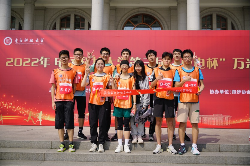 4d368cbebc79ca2ee58744f0b48a5685_3a2c2.p