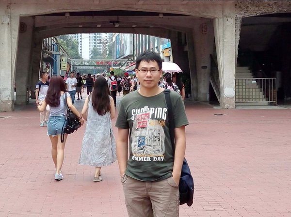 梁德翠1.jpg 梁德翠1.jpg