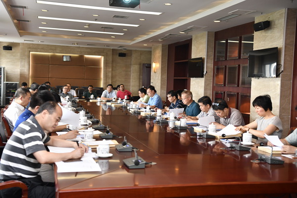 学校第九届学位评定委员会召开第八次全体会议