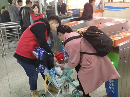 【思政聚焦】自动化工程学院开展学习雷锋系列主题活动