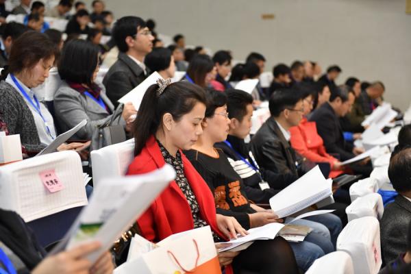 开幕式0015.JPG 4f3f5100b9ac288d9f182429cdd90155.jpg