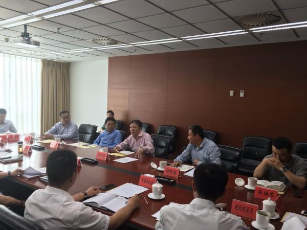 校领导走访成都高新区推动“一校一带”工作