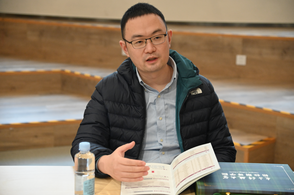 香港中文大学（深圳）代表到访格拉斯哥学院并作招生宣讲