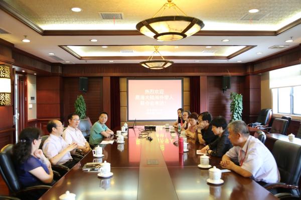 香港海学联四川访问交流团来校访问