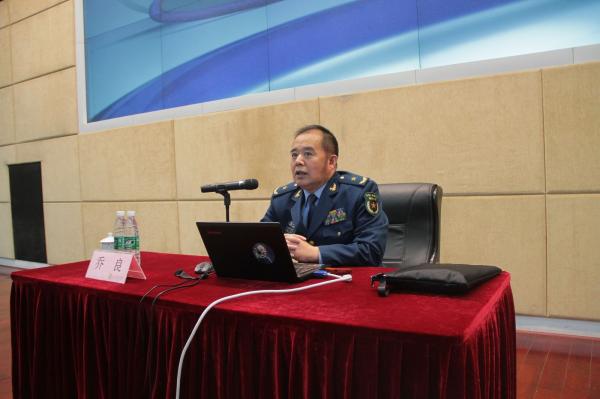 空军少将乔良解读互联网时代的中美较量与金融安全