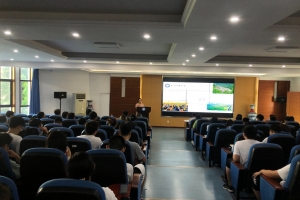 【爱国情 奋斗者】邓亚平校友：像蚂蚁一样工作，像蝴蝶一样生活