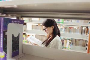 【爱国情 奋斗者】余悦校友：“基层其实是个大舞台！”