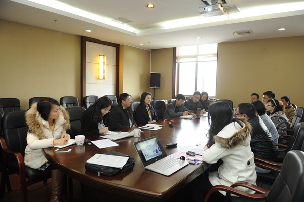 【聚焦】党委宣传部传达学习党政工作研讨会精神