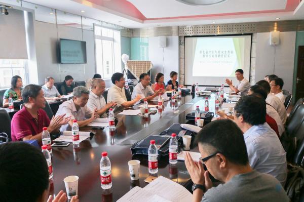 学校聘任第七届学位与研究生教育督导专家组