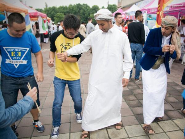 9.jpg 5376bd99b8fbd2f1dd614446a0d0ad98.jpg