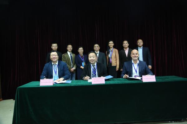 QQ图片20181026094356.jpg QQ图片20181026094356.jpg