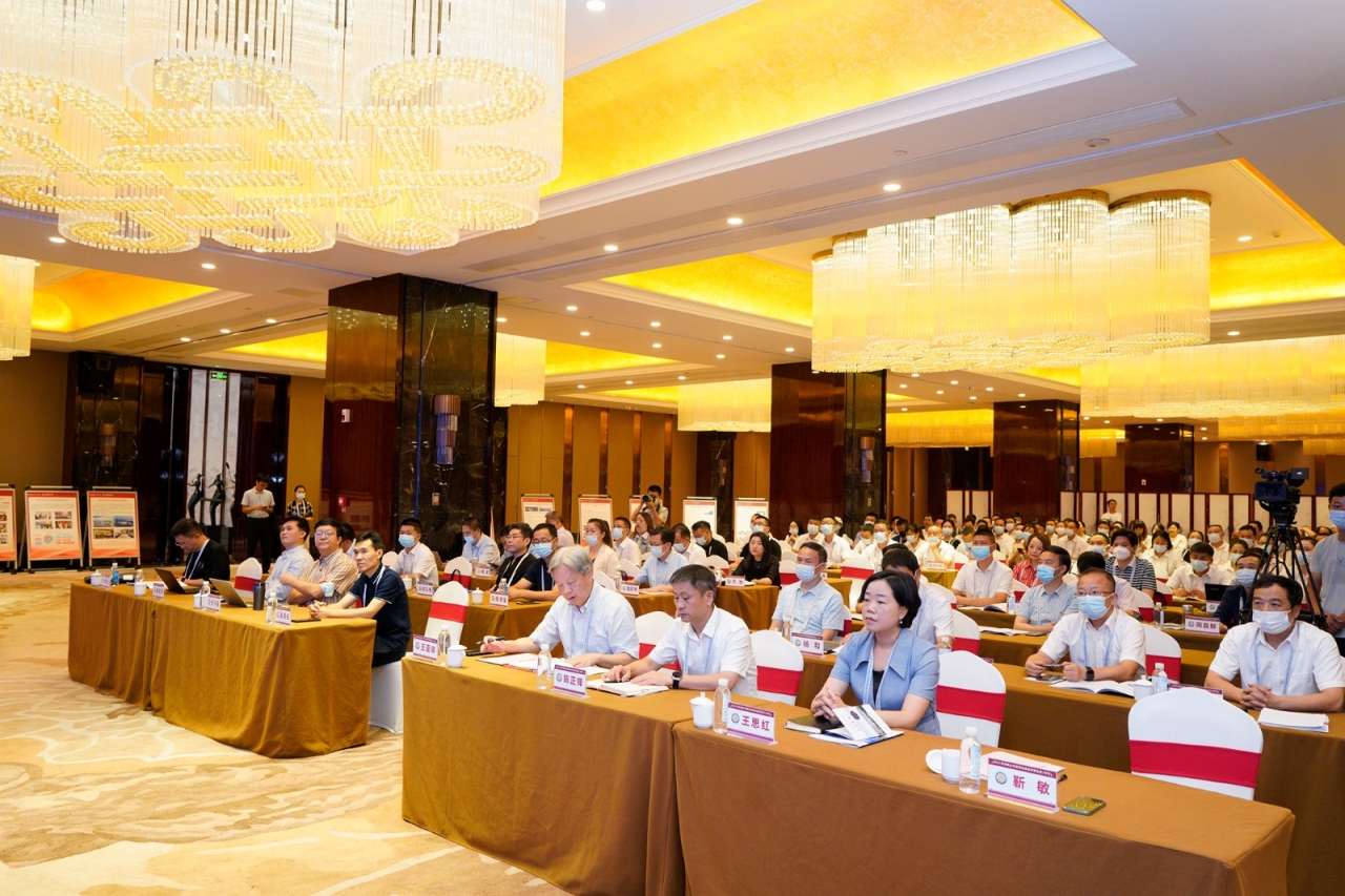 基础教育论坛 (3).jpg 基础教育论坛 (3).jpg