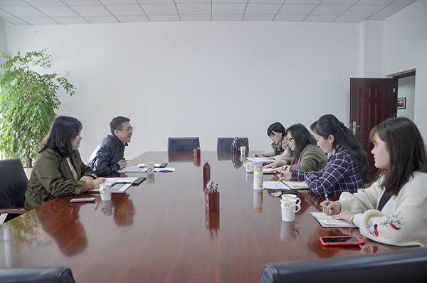 自动化工程学院到经管学院调研文化与宣传工作