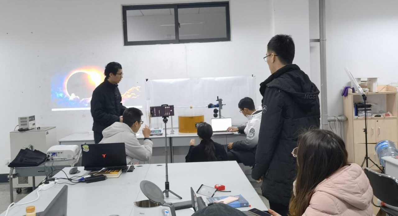 成电学子获全国大学生物理实验竞赛国家一等奖