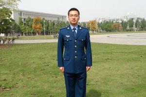 【成电杰出学生】让每一份努力都掷地有声