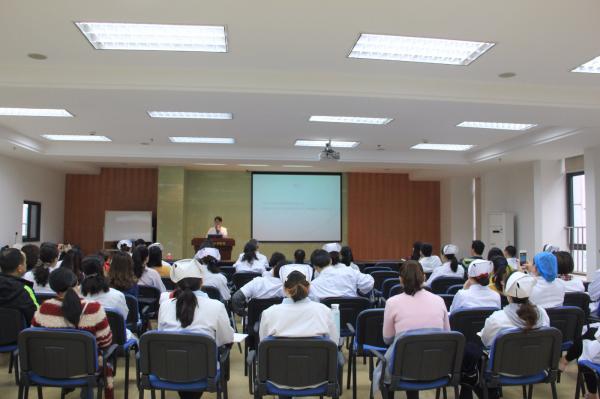 校医院开展H7N9防控知识培训