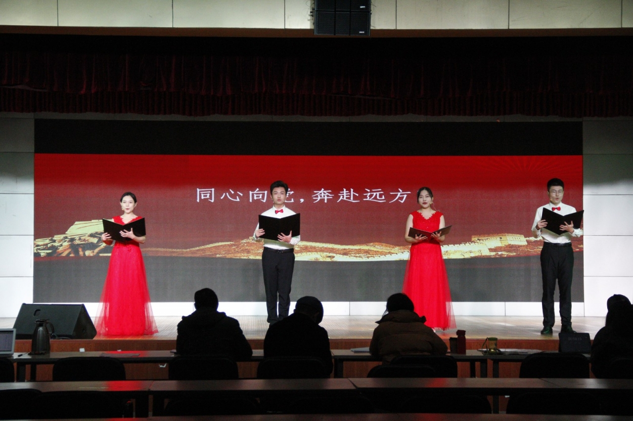 朗诵18 合照1.jpg 朗诵18 合照1.jpg