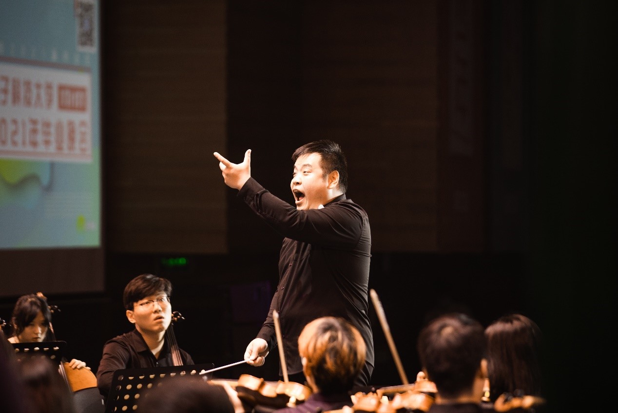 4.jpg 5c3f452d71f98679824d611ddbb969b0.jpg