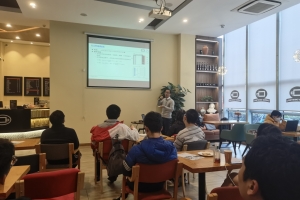 【成电下午茶】邓忠伟副教授讲述“如何管理锂离子电池——理论与实践”