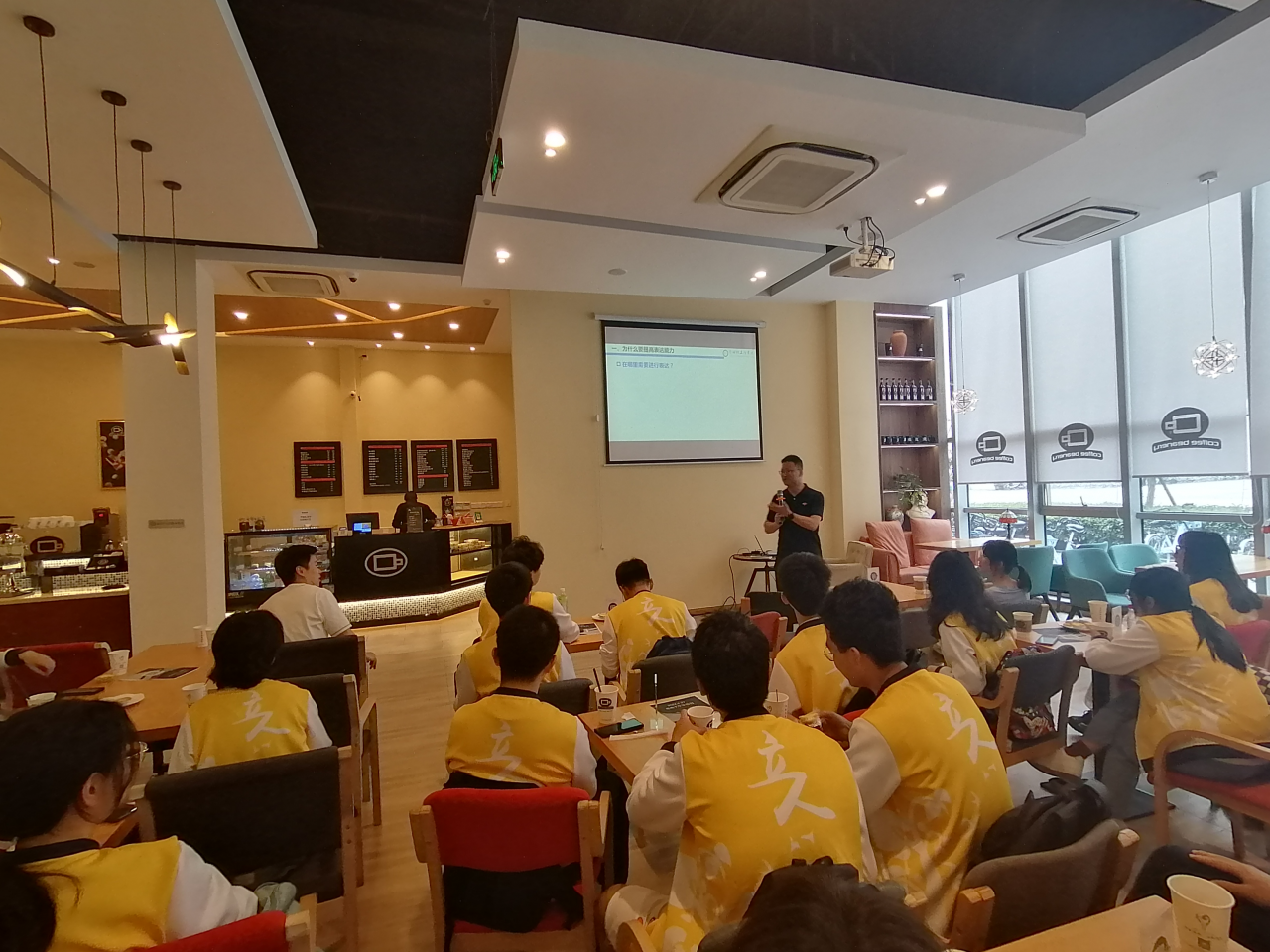 自动化学院刘科副院长分享如何提高大学生表达能力