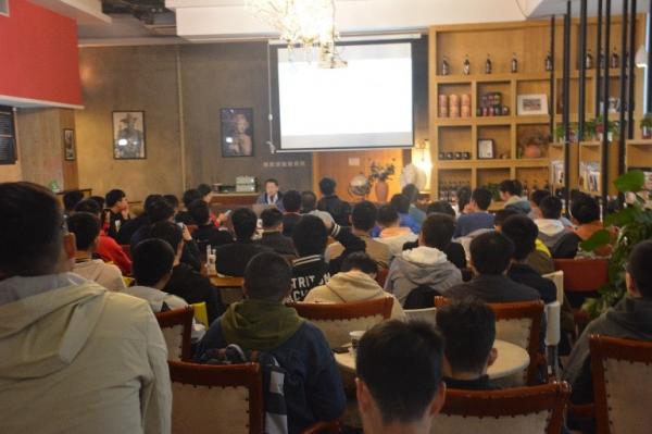 【成电下午茶】黎湧教授与学子探讨北斗卫星导航系统