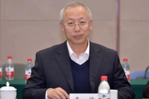 三位成电人获全国劳动模范和先进工作者称号