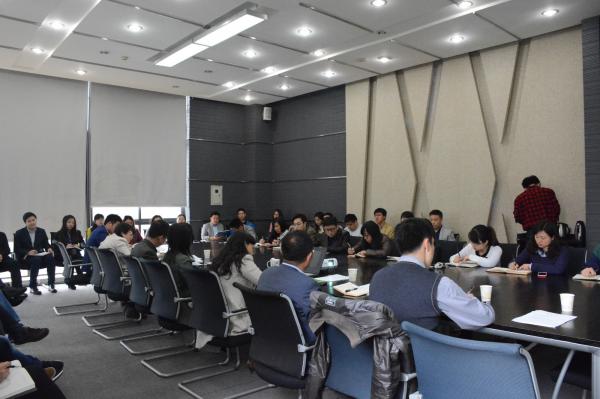 学工部研究生院资环学院学习传达学校党风廉政建设工作会精神