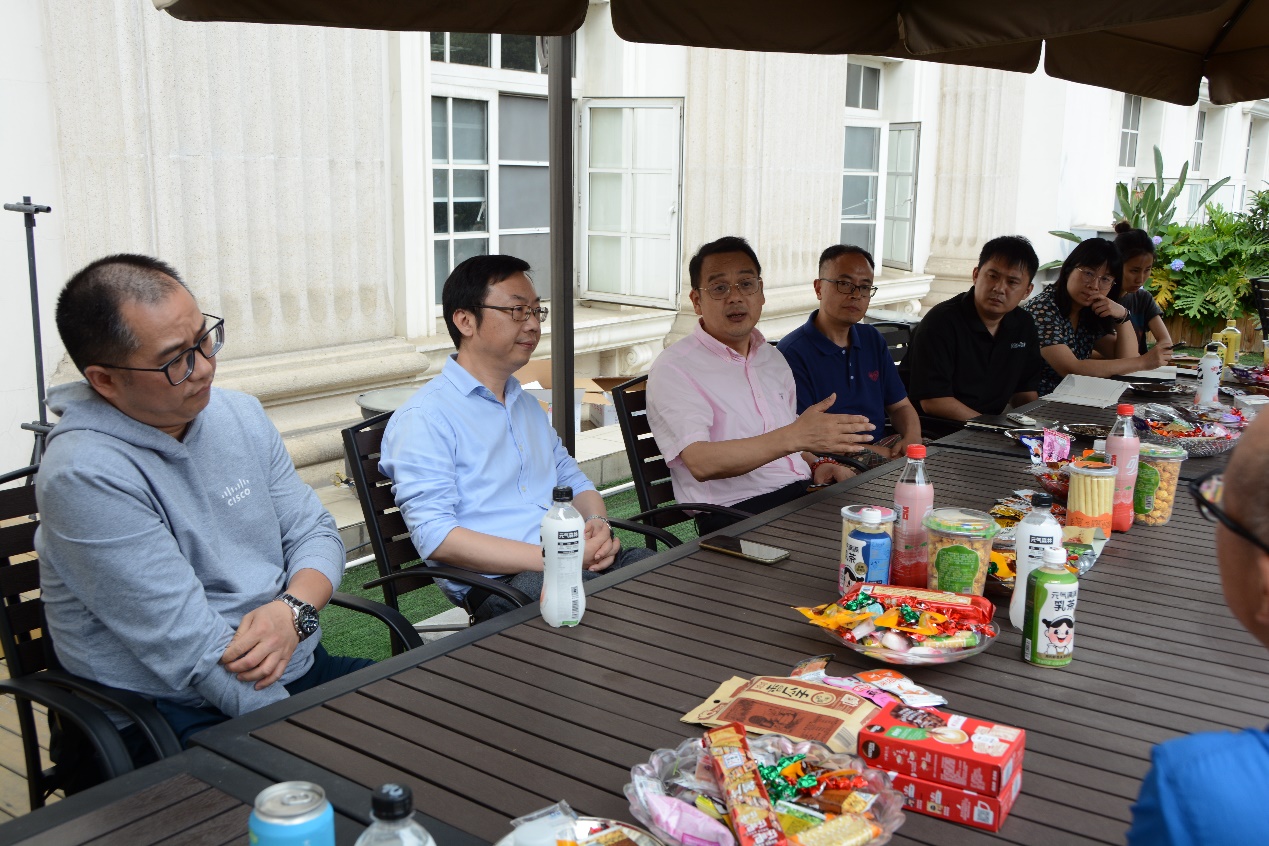 软件学院举办“周五下午茶—教务与实习实训管理质量提升”活动