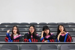 姐妹花携手奋斗，斩获21个名校offer的学霸寝室来了