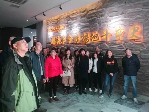 3.jpg 619b804b35c4ead41b7bb80c566678b3_bee5c.j