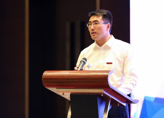 电子科大重庆校友会换届大会暨联谊活动举行