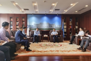 电子科大与华为公司召开“智能基座”项目对标交流会