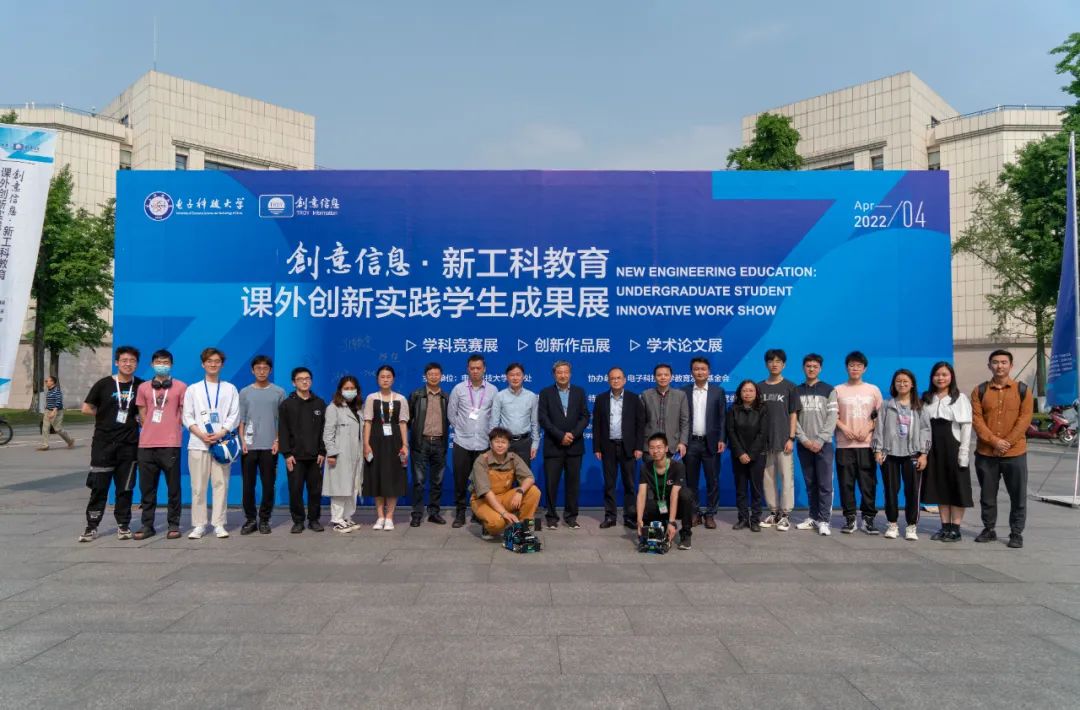 1.jpg 62c82a1c0f0c3da54db060c3770a6ef4.jpg