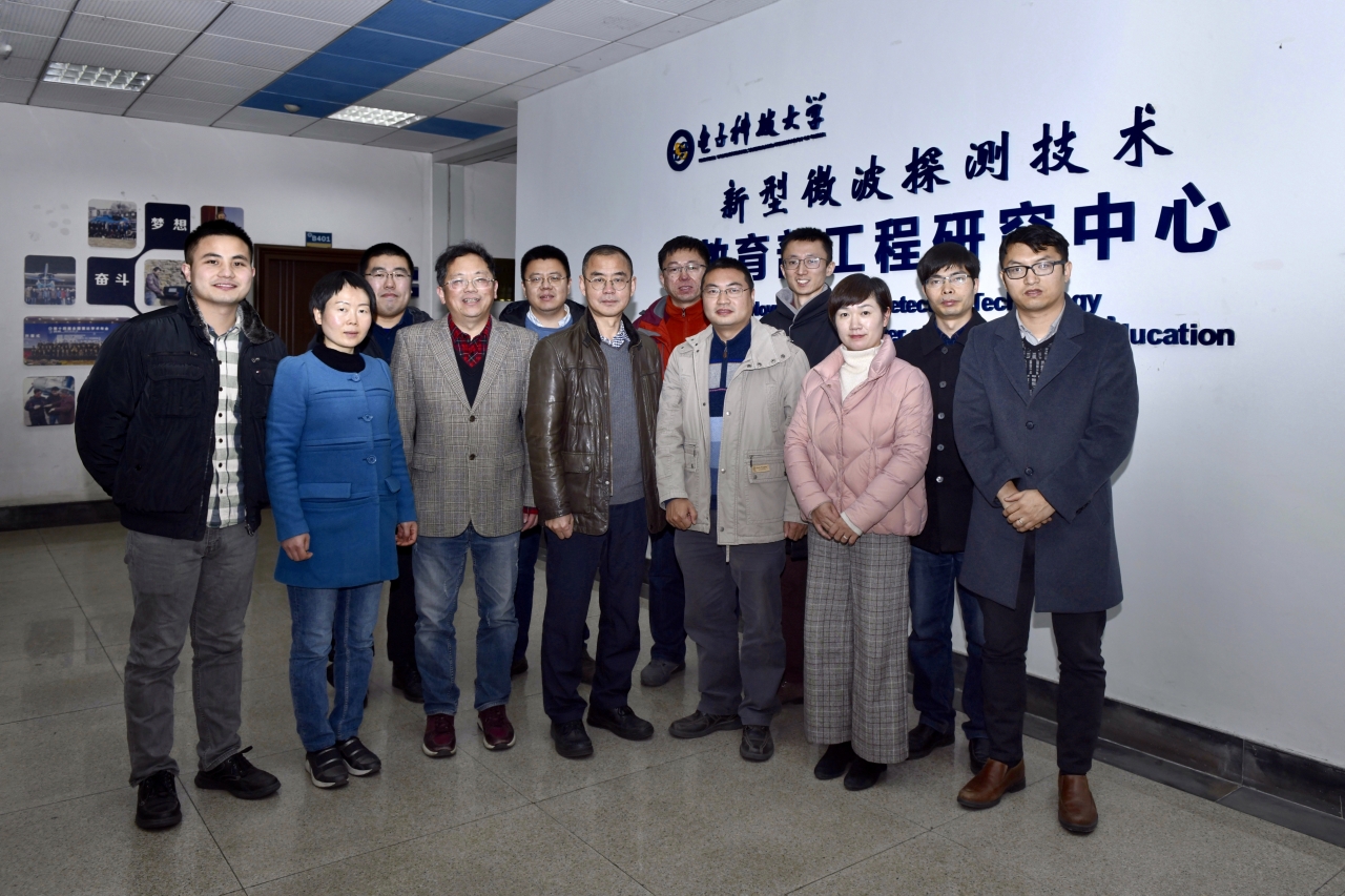 杨建宇 (10).jpg 杨建宇 (10).jpg