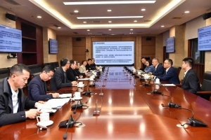 教育部副部长任友群来校调研